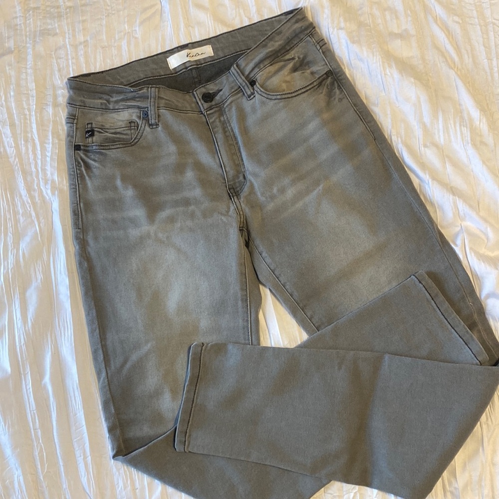 NWOT grey Kancan jeans